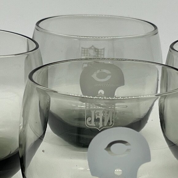 Vintage Chicago Bears Bar Cocktail Smoked Rocks Glasses (set of 4) - 1970s Shell - Picture 4 of 8